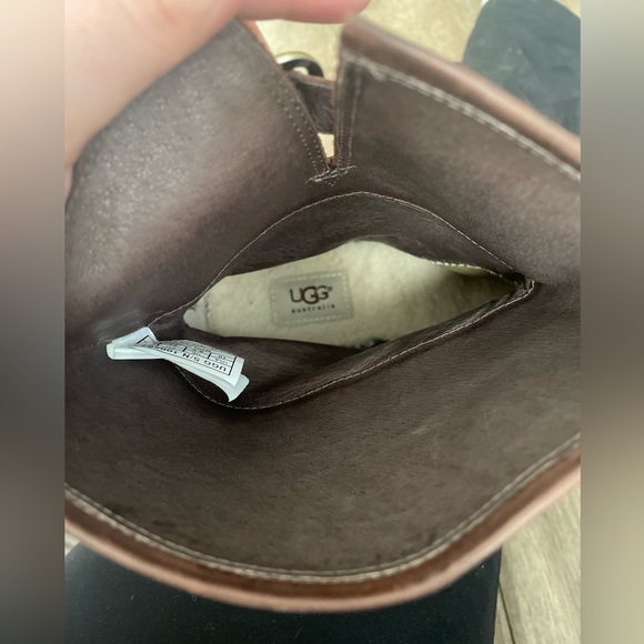 UGG BOOTS - Picture 8 of 8